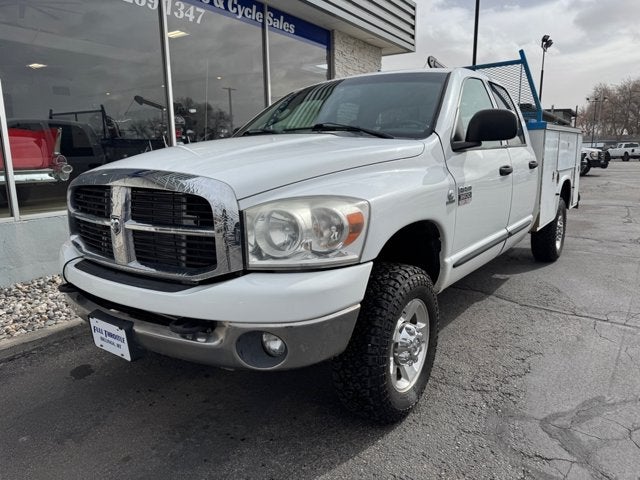 2007 Dodge Ram 3500 SLT in White — front three-quarter view