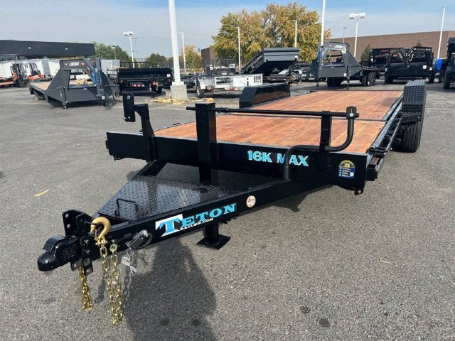 26 TETON TILT 16K Base in Black — front three-quarter view