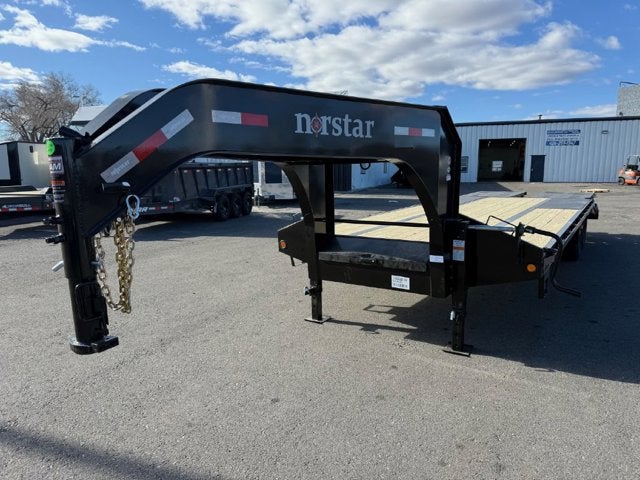 26 IRON BULL GOOSE EQ HAULER Base in 102X25 — front three-quarter view