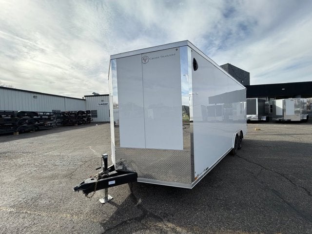 26 CROSS ENCLOSED CARGO Base in 8.5X20 — front three-quarter view