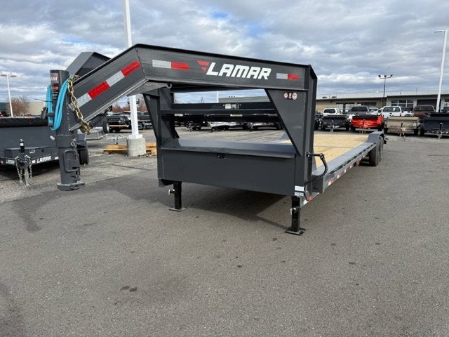26 LAMAR GOOSE EQ HAULER Base in 102X32 — front three-quarter view